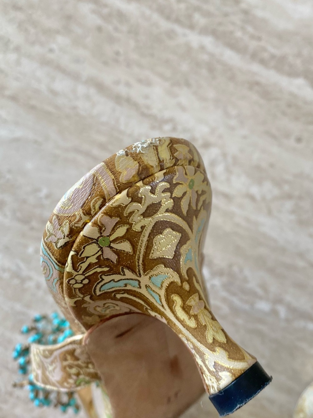 Vintage Manolo Blahnik Brocade Beaded Thong Sandal Heels - Picture 8 of 8